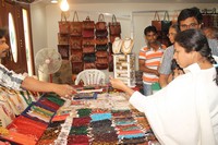 Isha Agarwal Launched Silk of India Exhibition